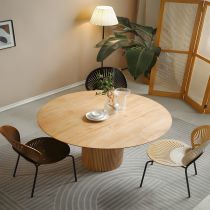 4 Pièces : Table, 3 Chaises