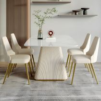 5 stuks: tafel, 4 stoelen