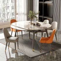 6 Pièces : Table, 5 Chaises