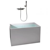 Tub with Wall Mounted Faucets