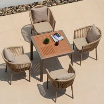 Table & Chaise(s)