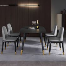 5 Pièces : 1 Table, 4 Chaises