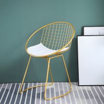 1 White-gold Chair