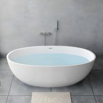 Badewanne & Wandarmatur