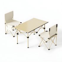 Table & Chair(s)