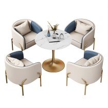 5 Pièces : 1 Table, 4 Chaises