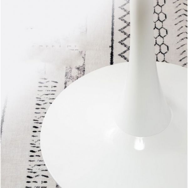 Tavolo Da Pranzo Rotondo In Stile Mid-Century, 61 Cm, Bianco Con Base A Tulipano, Tavolino Multiuso Per Soggiorno E Cucina
