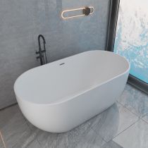 Tub with Freestanding Tub Fillers