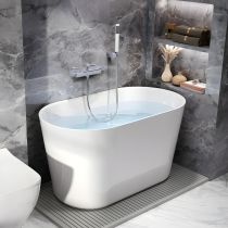 Tub with Wall Mounted Faucets