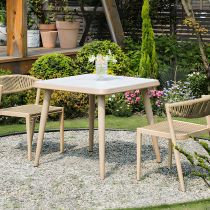 Table & Chaise(s)