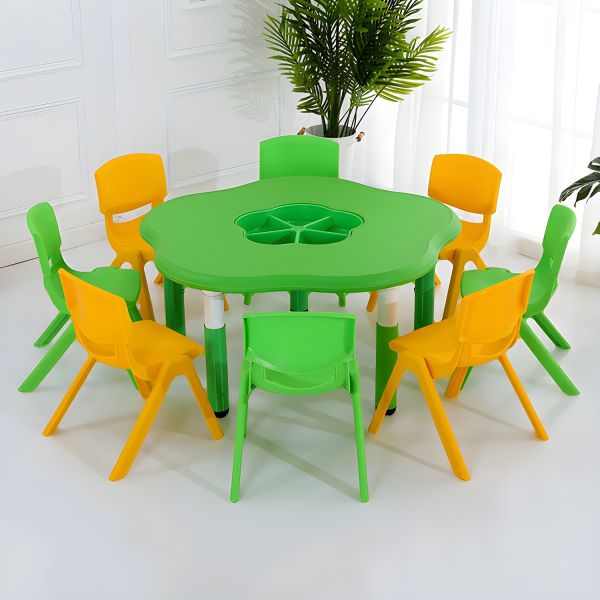 Plastiktisch und Stuhlset für Kinder Bunte Blumenform Interaktiver Tisch