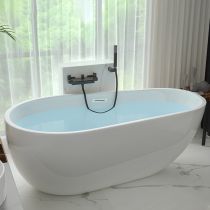 Tub with Wall Mounted Faucets