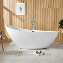 Tub with Freestanding Tub Fillers