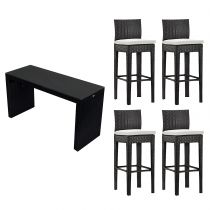 Table & 4 Chaises