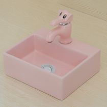 ピンク