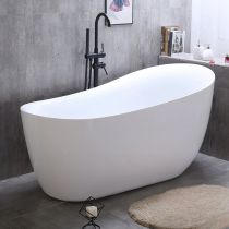 Badewanne+Standarmatur