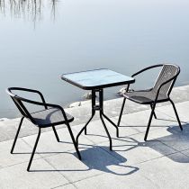 Desk with 2 Chairs