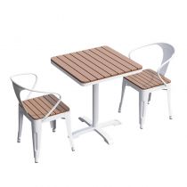 Table & 2 Chaises