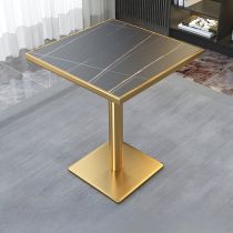 Nero-Oro