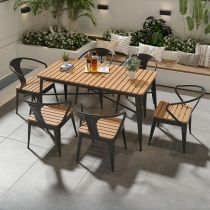 Table & 6 Chaises