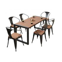 Table & 6 Chaises