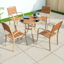 Table & 4 Chairs