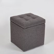 Gris oscuro