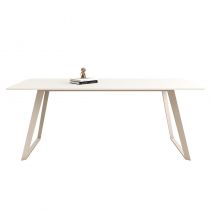 Alleen tafel