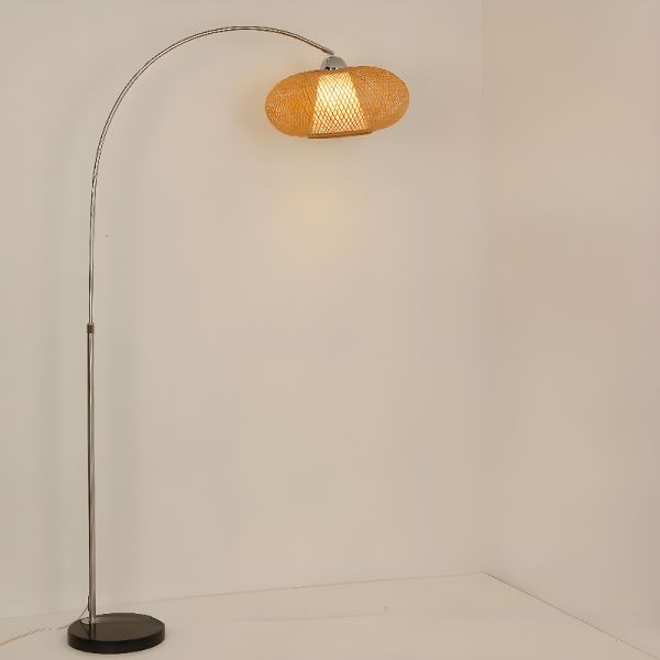 Japandiスタイルのアークフロアランプ、バンブーシェード付き、高さ