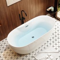 Bathtub & Black Freestanding Faucet