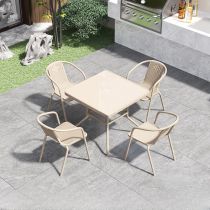 Table & 4 Chairs