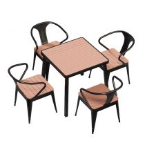 Table & 4 Chaises