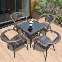 Table & 4 Chairs