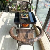 Desk with 2 Chairs