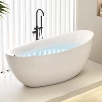 Bathtub & Freestanding Faucet