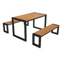 Desk with 2 Stools