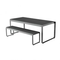 Table & Bench(es)