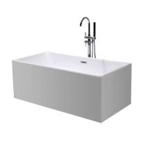 Bathtub & Silver Freestanding Faucet