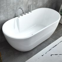 Badewanne & 5-Teiliges Set in Silber