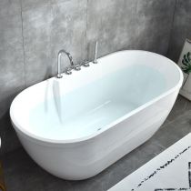 Badewanne & 5-Teiliges Set in Silber