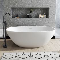 Badewanne+Standarmatur