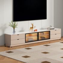 乳咖啡色