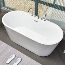 Badewanne & 5-Teiliges Set in Silber