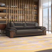 Dreisitzer-Sofa