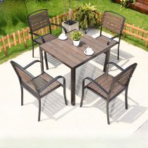 Table & 4 Chairs