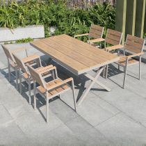 Table & 6 Chairs
