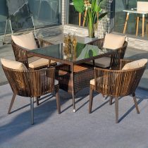 Table & 4 Chairs