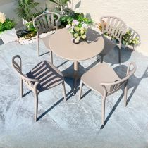 Table & 4 Chairs