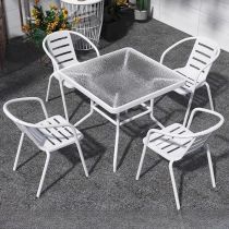 Table & 4 Chairs