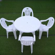 Table & 4 Chairs